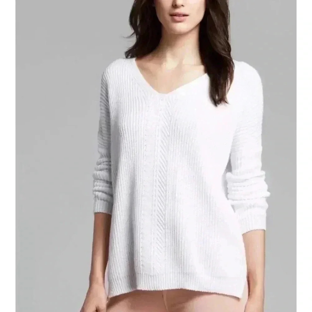 VINCE Bright White Directional VNeck Knit Sweater - size Small